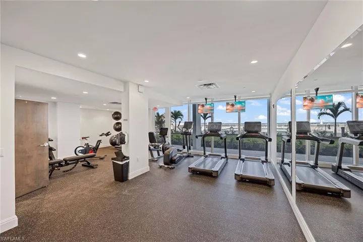 3443  Gulf Shore N BLVD, Naples, FL 34103