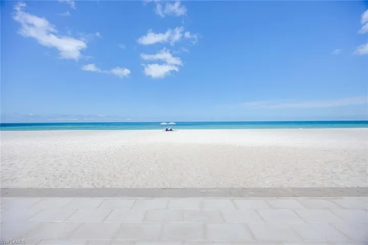 3443  Gulf Shore N BLVD, Naples, FL 34103
