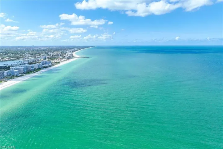 3443  Gulf Shore N BLVD, Naples, FL 34103