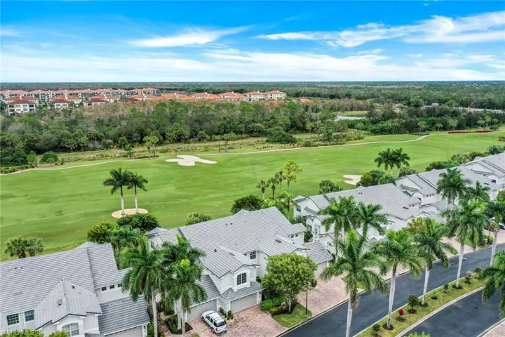 6025 Pinnacle LN # 602, NAPLES FL 34110