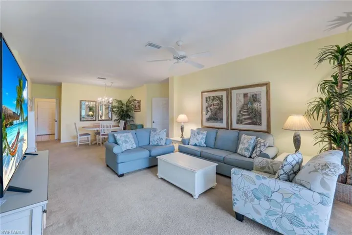6025 Pinnacle LN # 602, NAPLES FL 34110