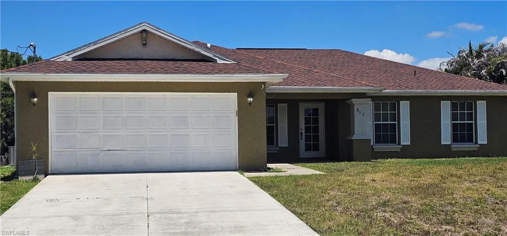 815  Porter E ST, Lehigh Acres, FL 33974