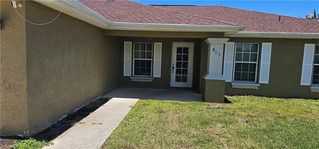 815  Porter E ST, Lehigh Acres, FL 33974