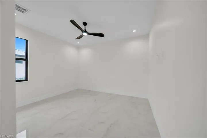 24247 San Lucas Ln, Punta Gorda, Florida 33955