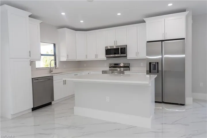 733 Phelps St E, Lehigh Acres, Florida 33974