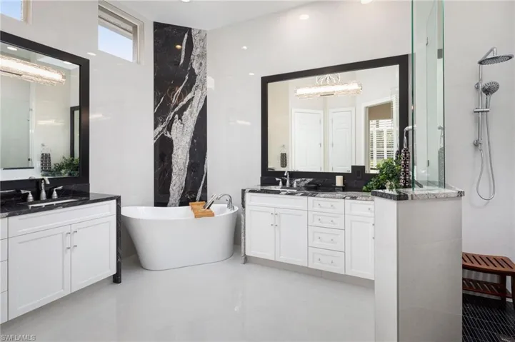 3105 Terramar Dr, Naples, Florida 34119