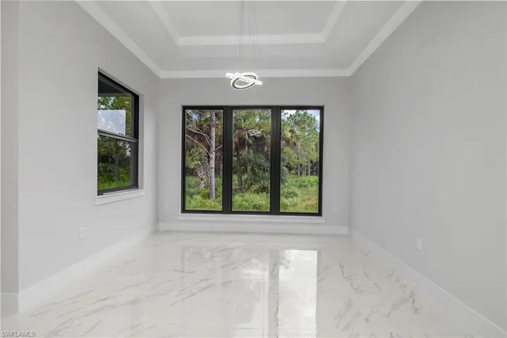 791 14th St Ne, Naples, Florida 34120