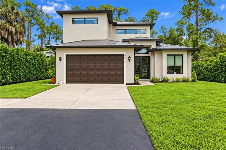 Contemporary crisp modern home with all the upgrades