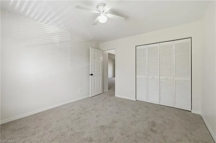600  Squire  CIR, Naples, FL 34104
