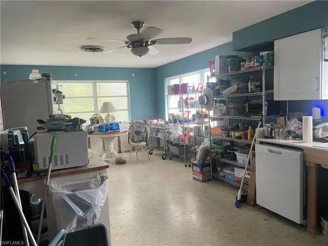 Miscellaneous room featuring ceiling fan