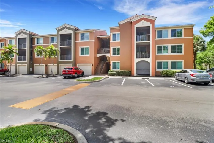 1190  Reserve  WAY, Naples, FL 34105