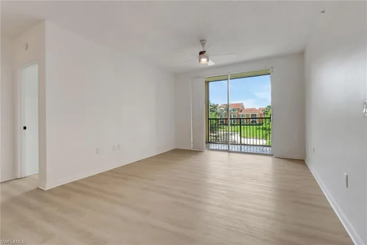 1190  Reserve  WAY, Naples, FL 34105