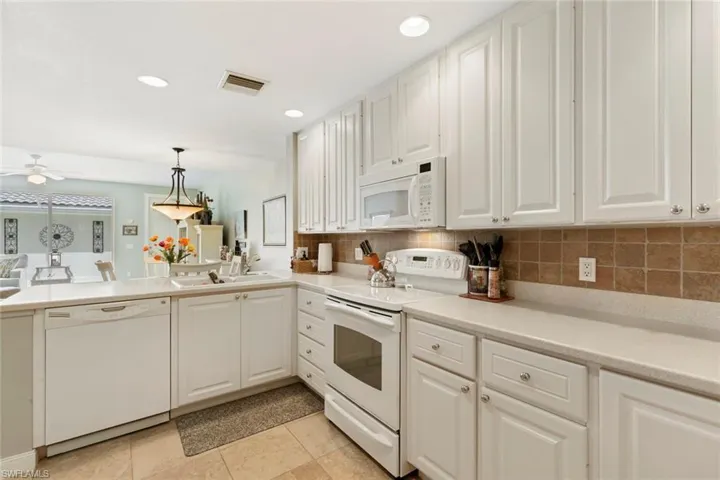 15369 Laughing Gull Ln, Bonita Springs, Florida 34135