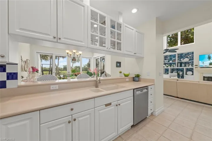 2548 Wulfert Rd, Sanibel, Florida 33957