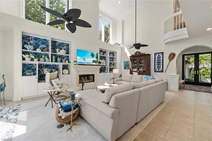 2548 Wulfert Rd, Sanibel, Florida 33957