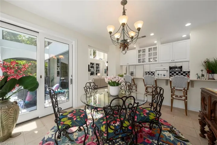 2548 Wulfert Rd, Sanibel, Florida 33957