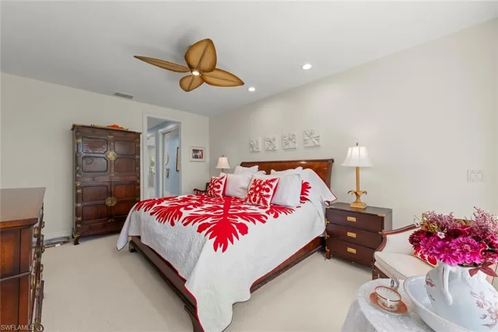 2548 Wulfert Rd, Sanibel, Florida 33957