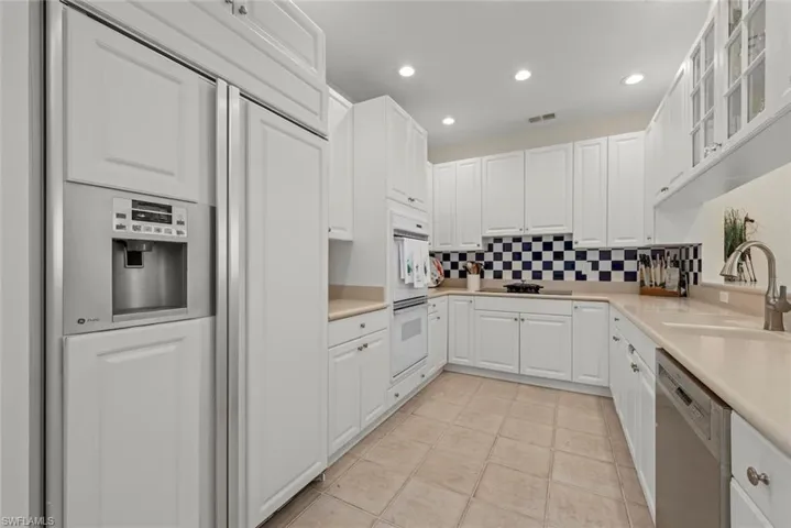 2548 Wulfert Rd, Sanibel, Florida 33957