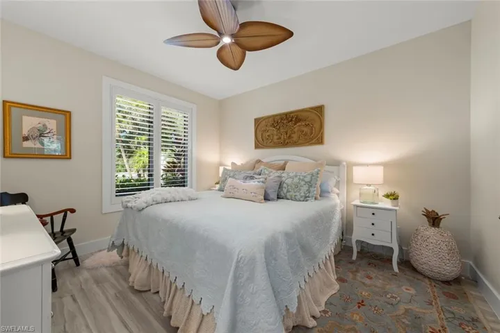 2548 Wulfert Rd, Sanibel, Florida 33957
