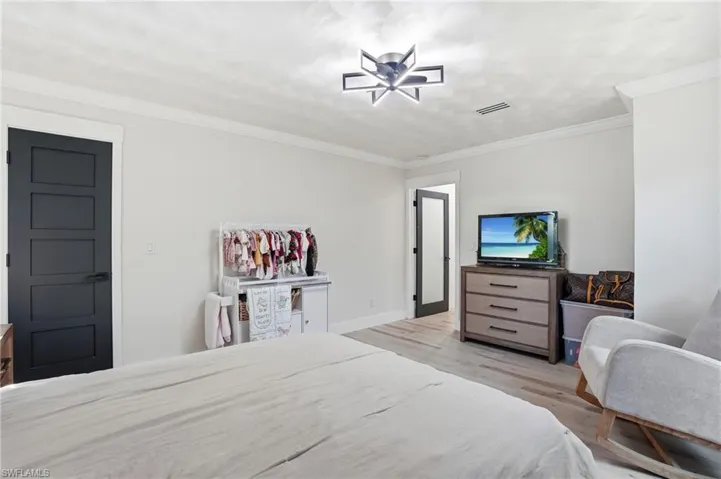 3931 W Riverside Dr, Fort Myers, Florida 33901