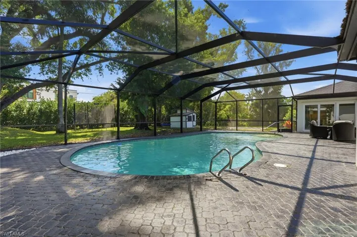 3931 W Riverside Dr, Fort Myers, Florida 33901