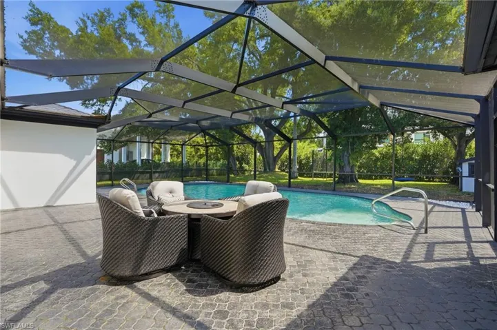 3931 W Riverside Dr, Fort Myers, Florida 33901