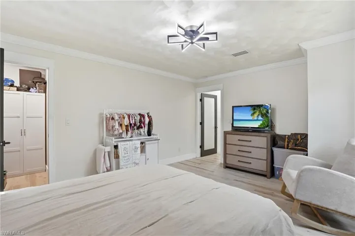 3931 W Riverside Dr, Fort Myers, Florida 33901