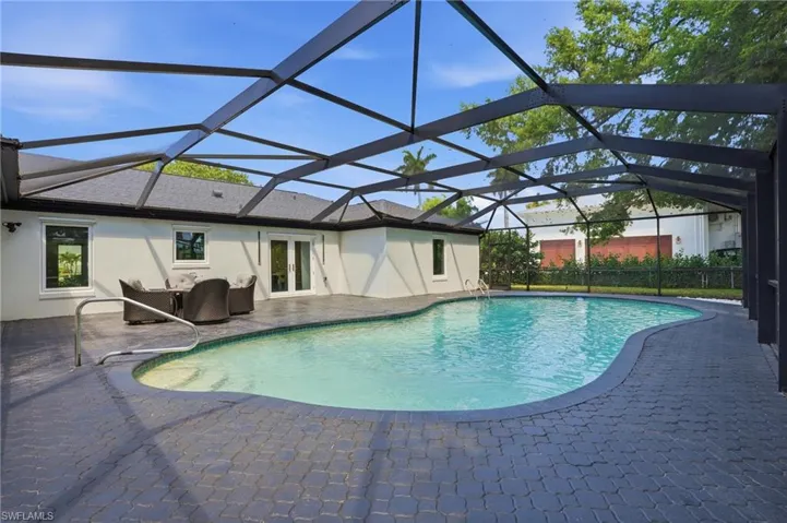 3931 W Riverside Dr, Fort Myers, Florida 33901