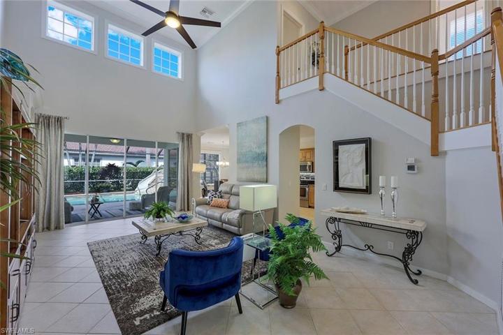 16165 Parque LN, NAPLES FL 34110