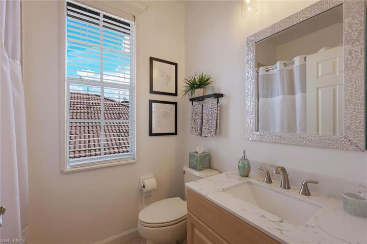 16165 Parque LN, NAPLES FL 34110