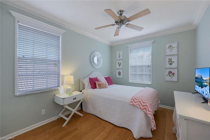 16165 Parque LN, NAPLES FL 34110