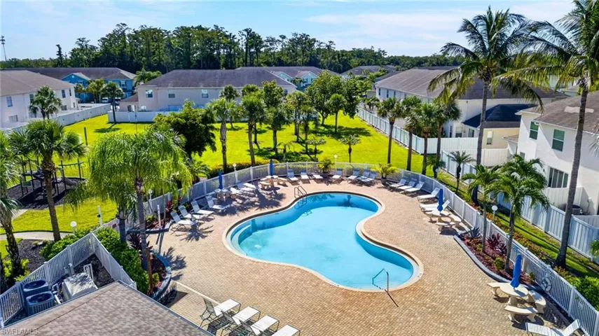 3009 Palmetto Oak Dr 103, Fort Myers, Florida 33916