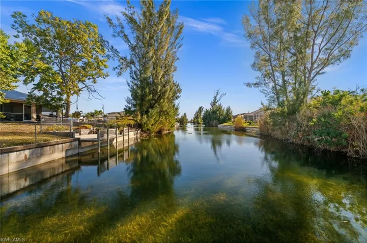 Freshwater canal frontage