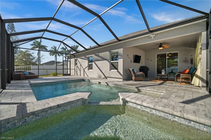 Relaxing spa overlooking the pool