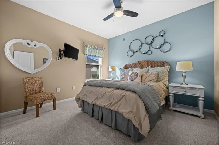 2nd bedroom