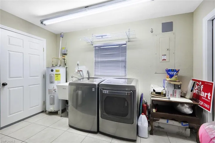 Laundry Area In Garage