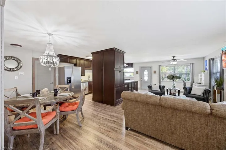 736 94th Ave N, Naples, Florida 34108