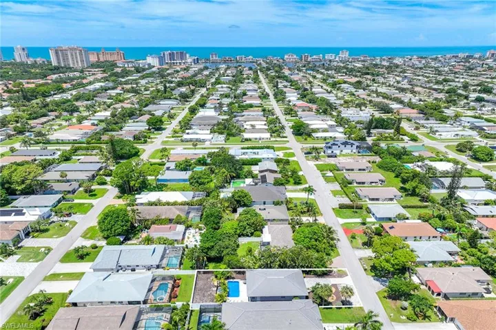 736 94th Ave N, Naples, Florida 34108
