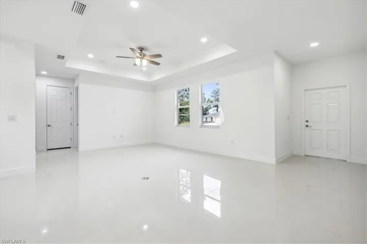 842  Sunrise  BLVD, Lehigh Acres, FL 33974
