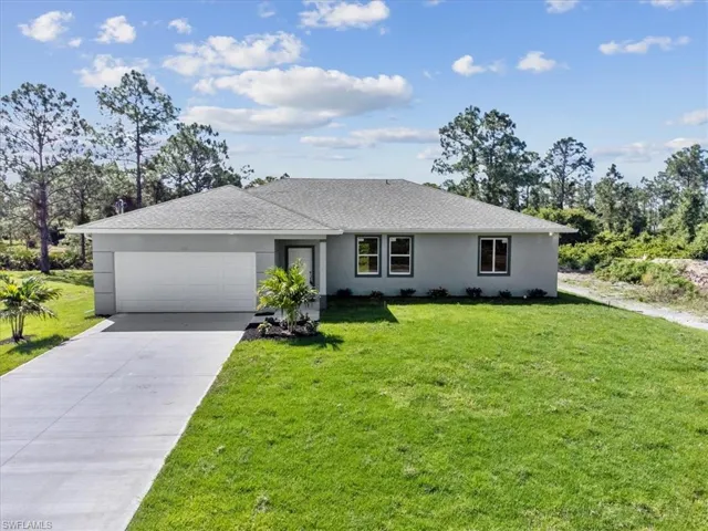 842  Sunrise  BLVD, Lehigh Acres, FL 33974