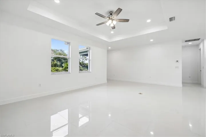 842  Sunrise  BLVD, Lehigh Acres, FL 33974