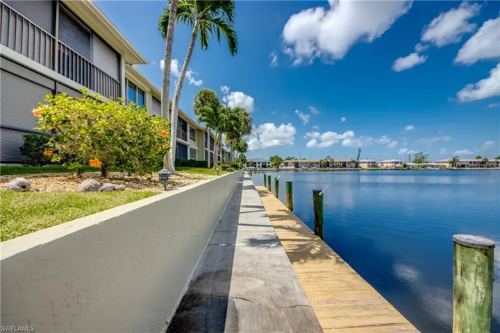 4622 SW Santa Barbara  PL, Cape Coral, FL 33914