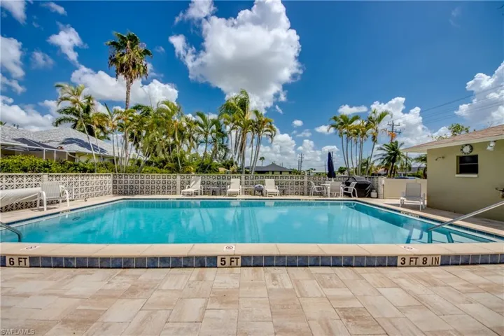 4622 SW Santa Barbara  PL, Cape Coral, FL 33914
