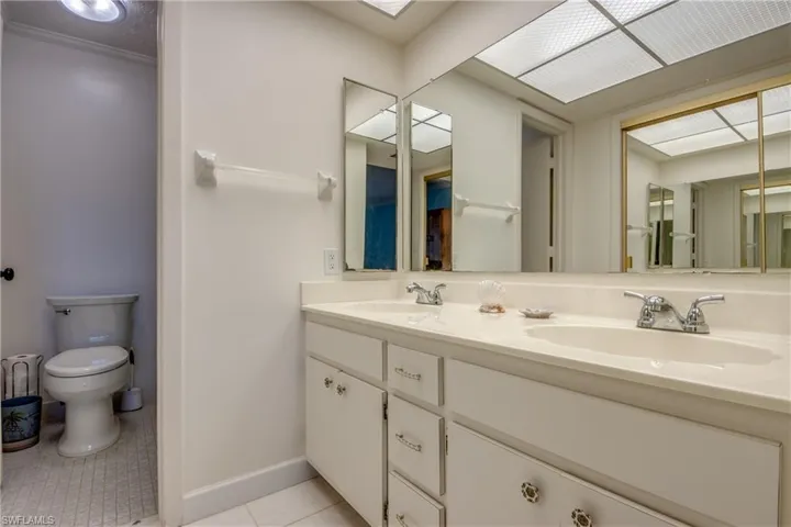 4622 SW Santa Barbara  PL, Cape Coral, FL 33914