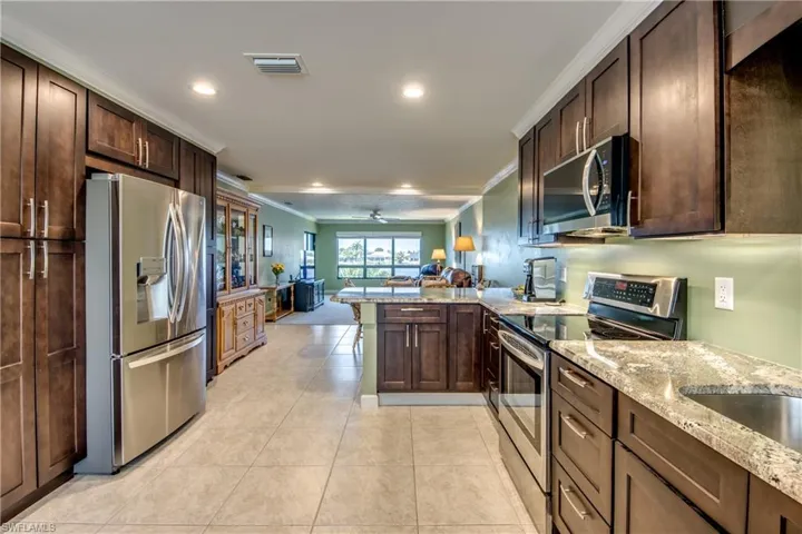 4622 SW Santa Barbara  PL, Cape Coral, FL 33914