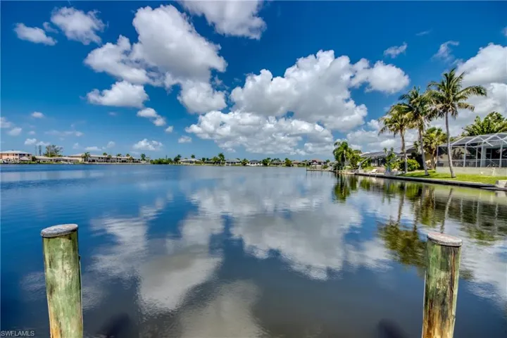 4622 SW Santa Barbara  PL, Cape Coral, FL 33914