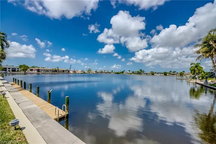 4622 SW Santa Barbara  PL, Cape Coral, FL 33914