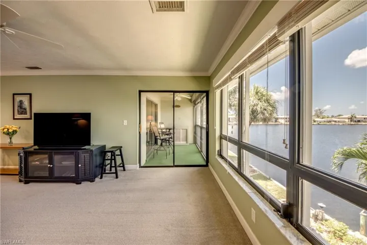4622 SW Santa Barbara  PL, Cape Coral, FL 33914