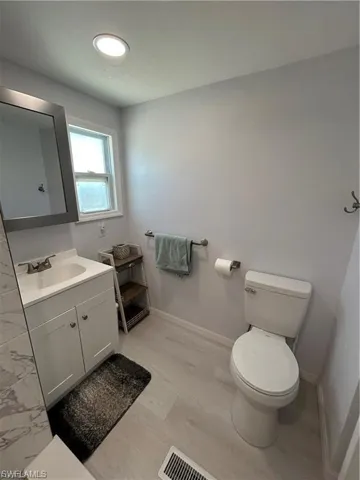 16270 Lapwing Ln, Fort Myers, Florida 33908