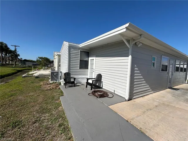 16270 Lapwing Ln, Fort Myers, Florida 33908